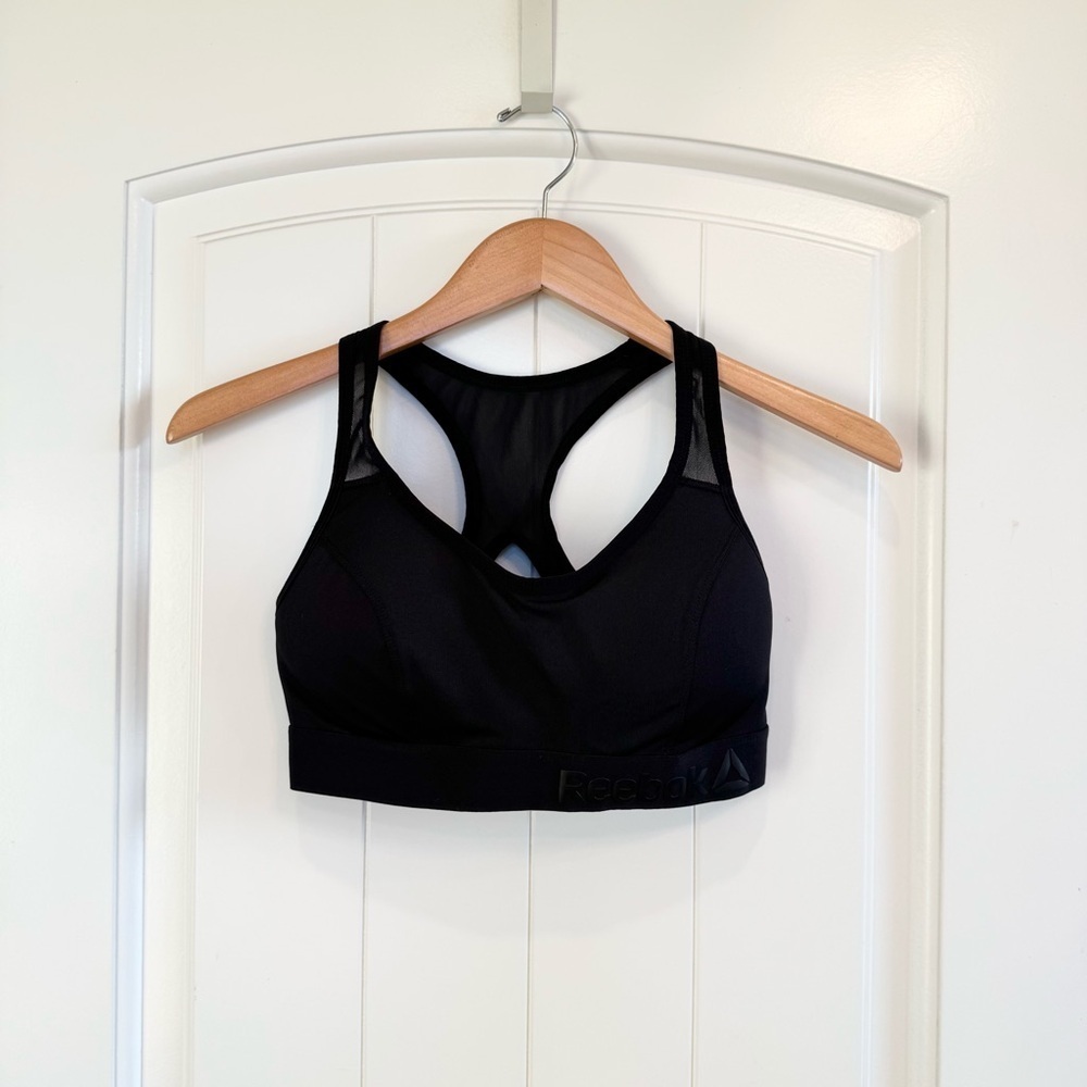 🌈 6/$60 Reebok Sports Bra Black Small Molded Cup Racerback Size Small